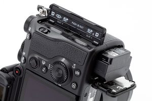 کیت دوربین عکاسی بدون آینه سونیsony alpha 7 III Mirrorless with 28-70mm lenz